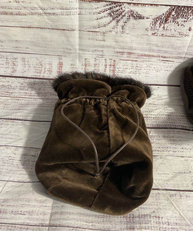 Taryn Rose Women's Brown Faux Fur Velvet Leather Bottom Slippers Size 37