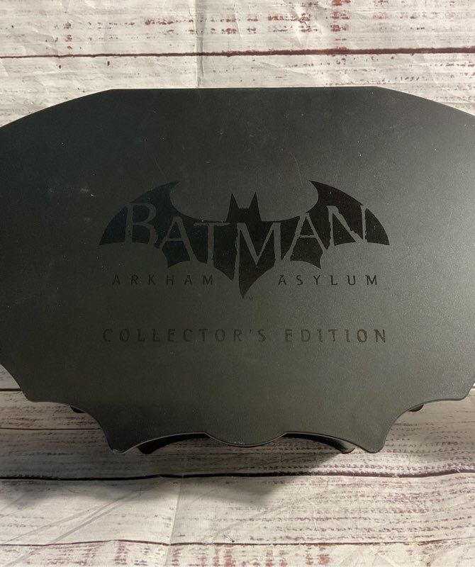 Batman Arkham Asylum Collectors Edition Baterang NO GAME