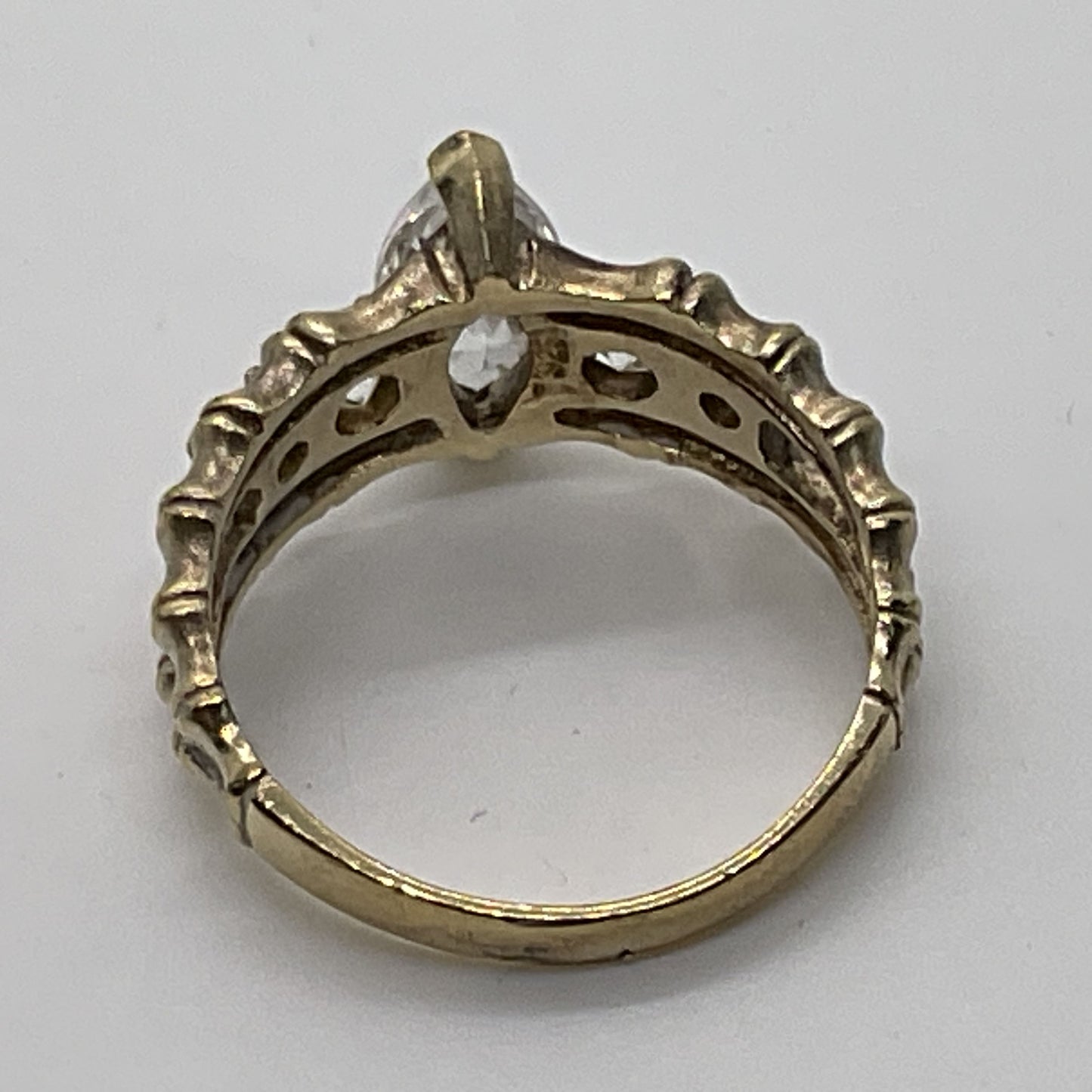 VTG. Sterling Silver Vermeil & Rhinestone SZ 10 Ring- 5.76g