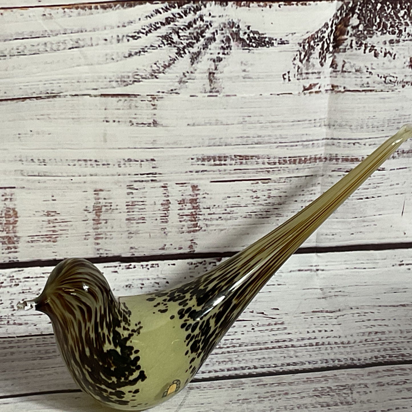 VTG. WEDGEWOOD England Speckled Glass Bird Figurine- 9"