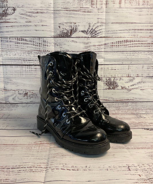 Stuart Weitzman Black Solid Metermaid Combat Boot Men 9