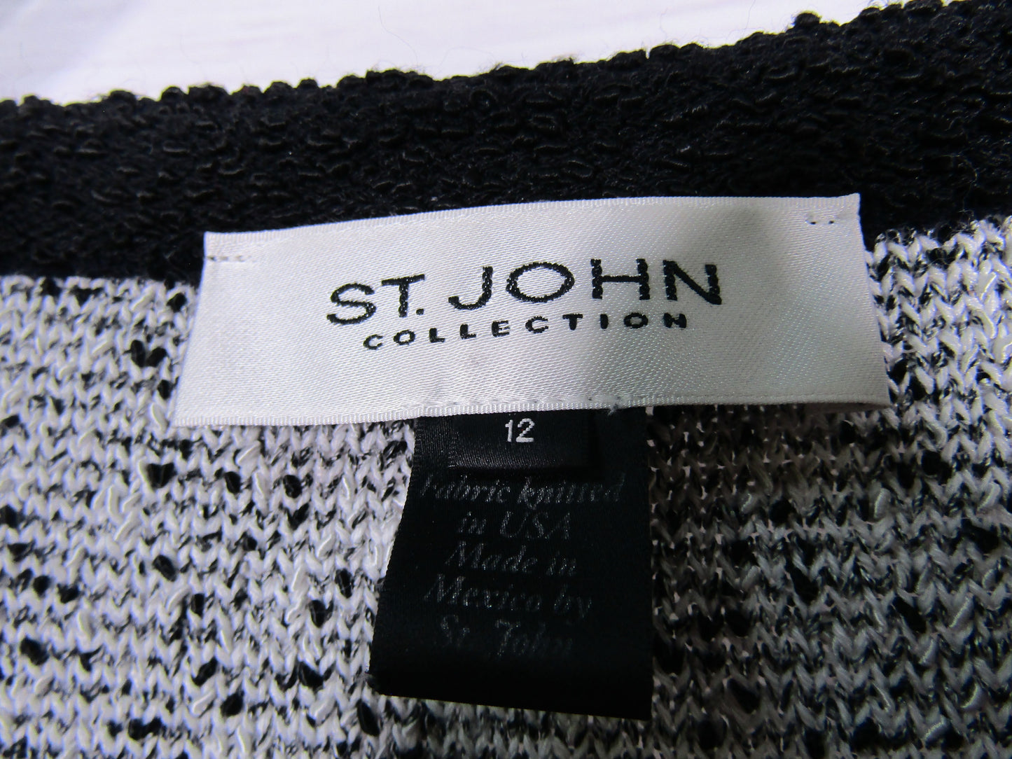 St. John Women's Black & White Full Zip Tweed Blazer Jacket Size 12