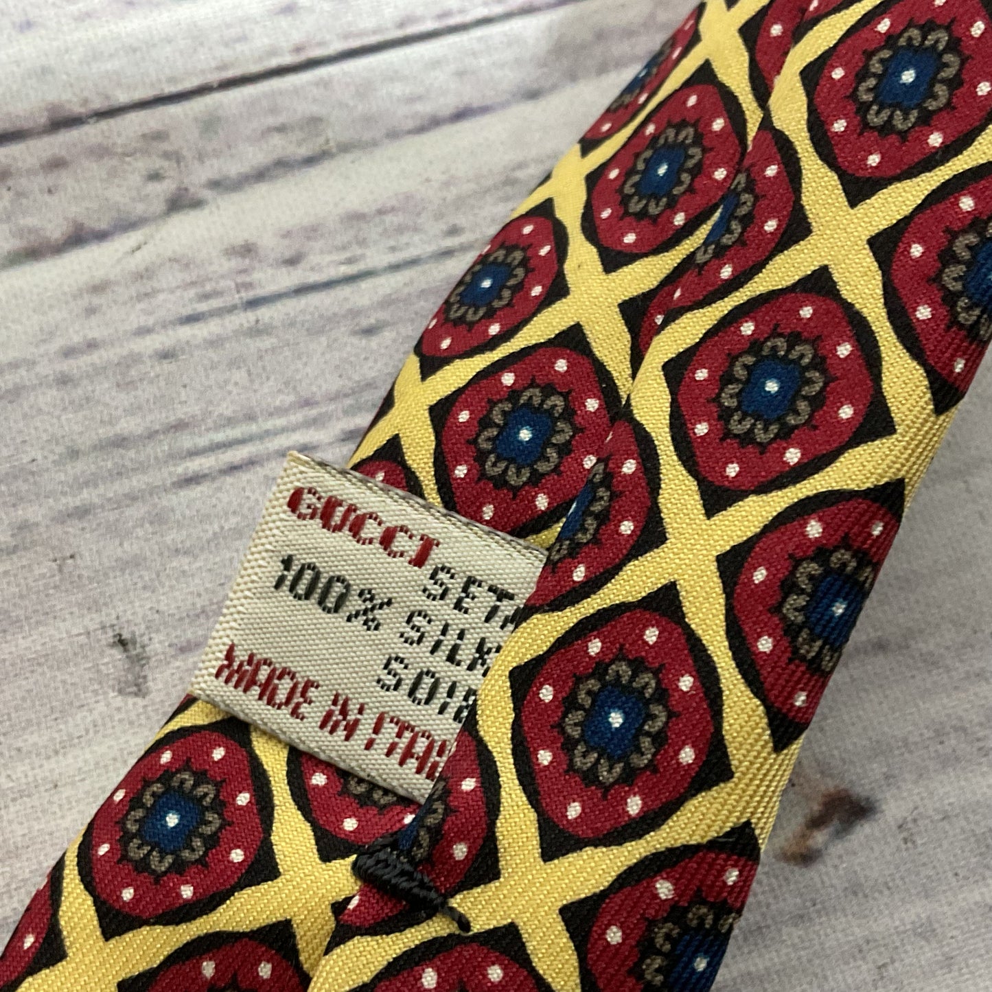 GUCCI Men's Graphic Yellow/Red Silk Tie- 58"L X 3.25"W