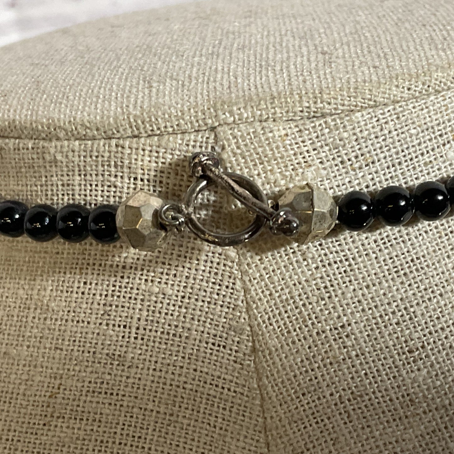 VTG. Sterling Silver Clasp & Pendant Onyx Beaded 18" Necklace