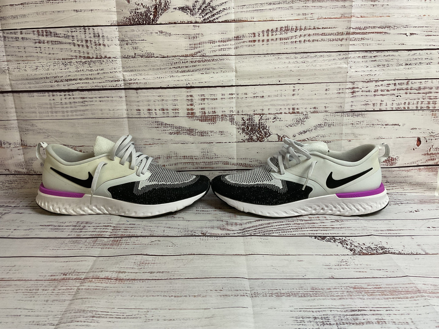 Nike Odyssey React 2 Flyknit White Athletic Shoe Men 10.5