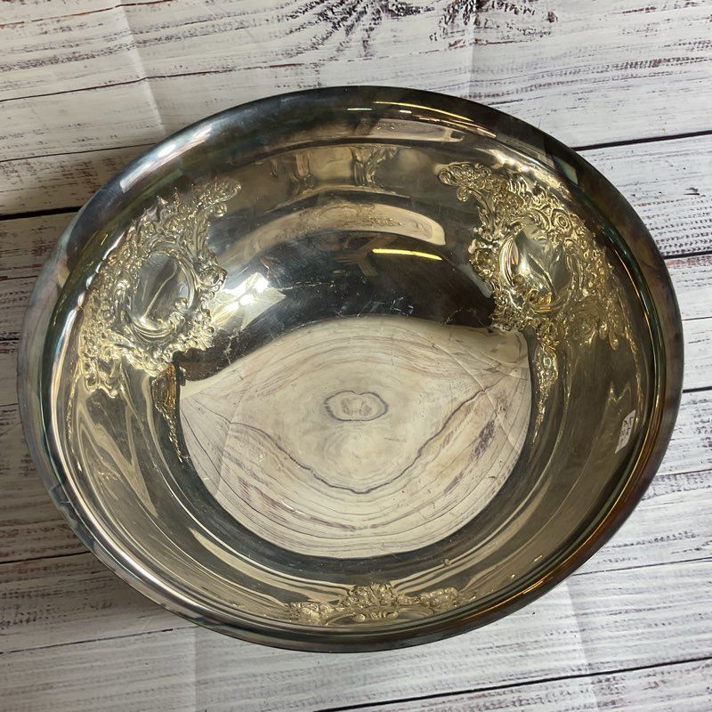 VTG. WALLACE 524 Silver Plate Punch/Serving Bowl- 12"