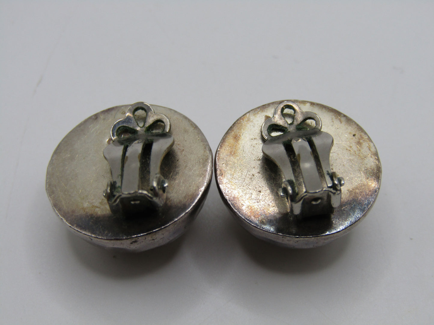 Vintage Handcrafted Hammered Sterling Silver Dome Clip-On Earring Made in Mexico