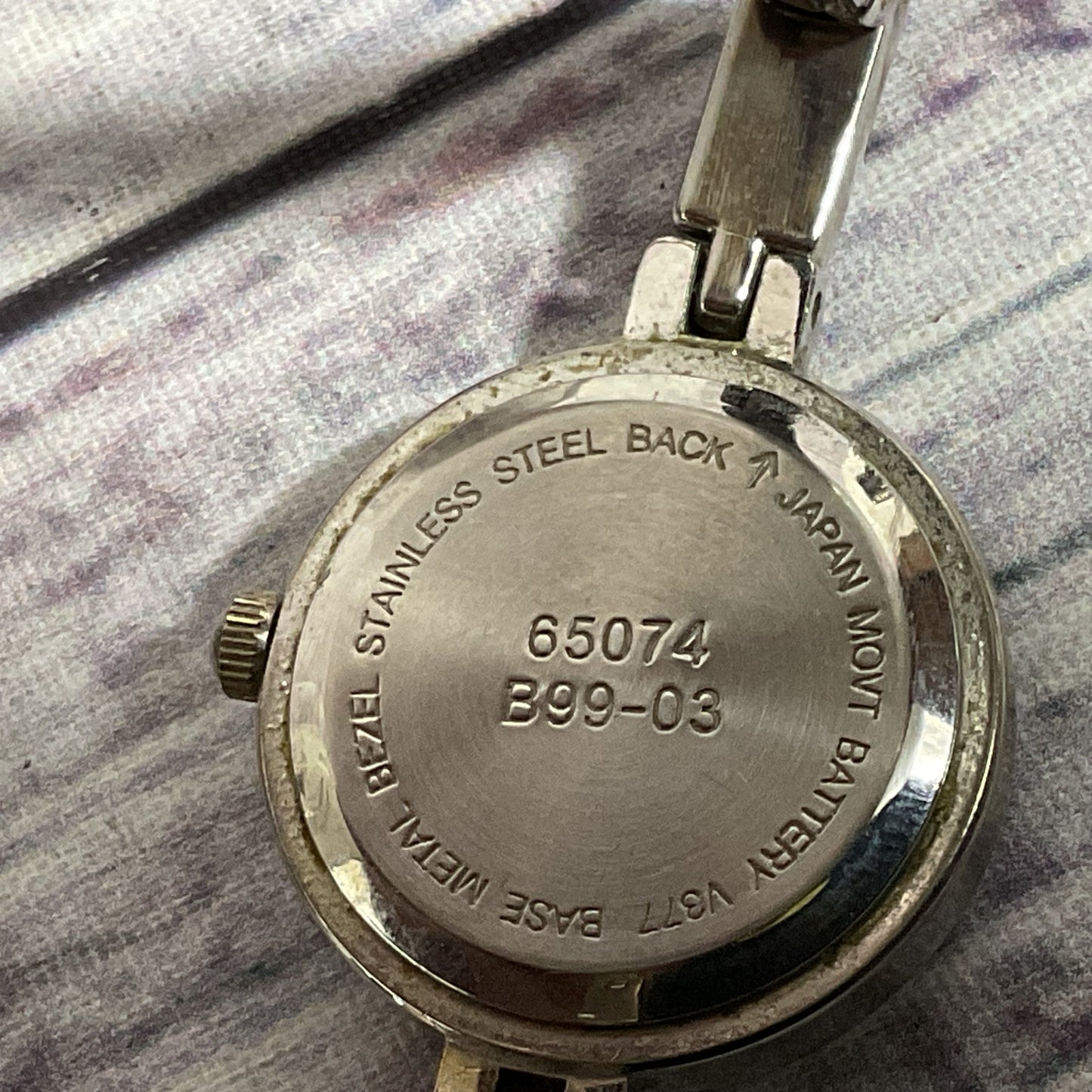 VTG. GLORIA VANDERBILT Silver Tone Marcasite 7.25" Linked Band Watch