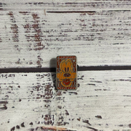 Disney Goofy Character Tiki Face Dlr Hidden Mickey Pin 4 Of 5