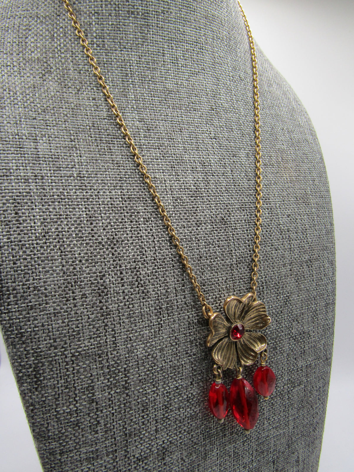Pilgrim Danish Design Poppy Necklace & Bracelet Set
