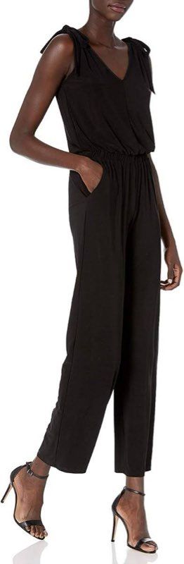 NWT Women's Laundry by Shelli Segal Black Sleeveless Jumpsuit Size 10