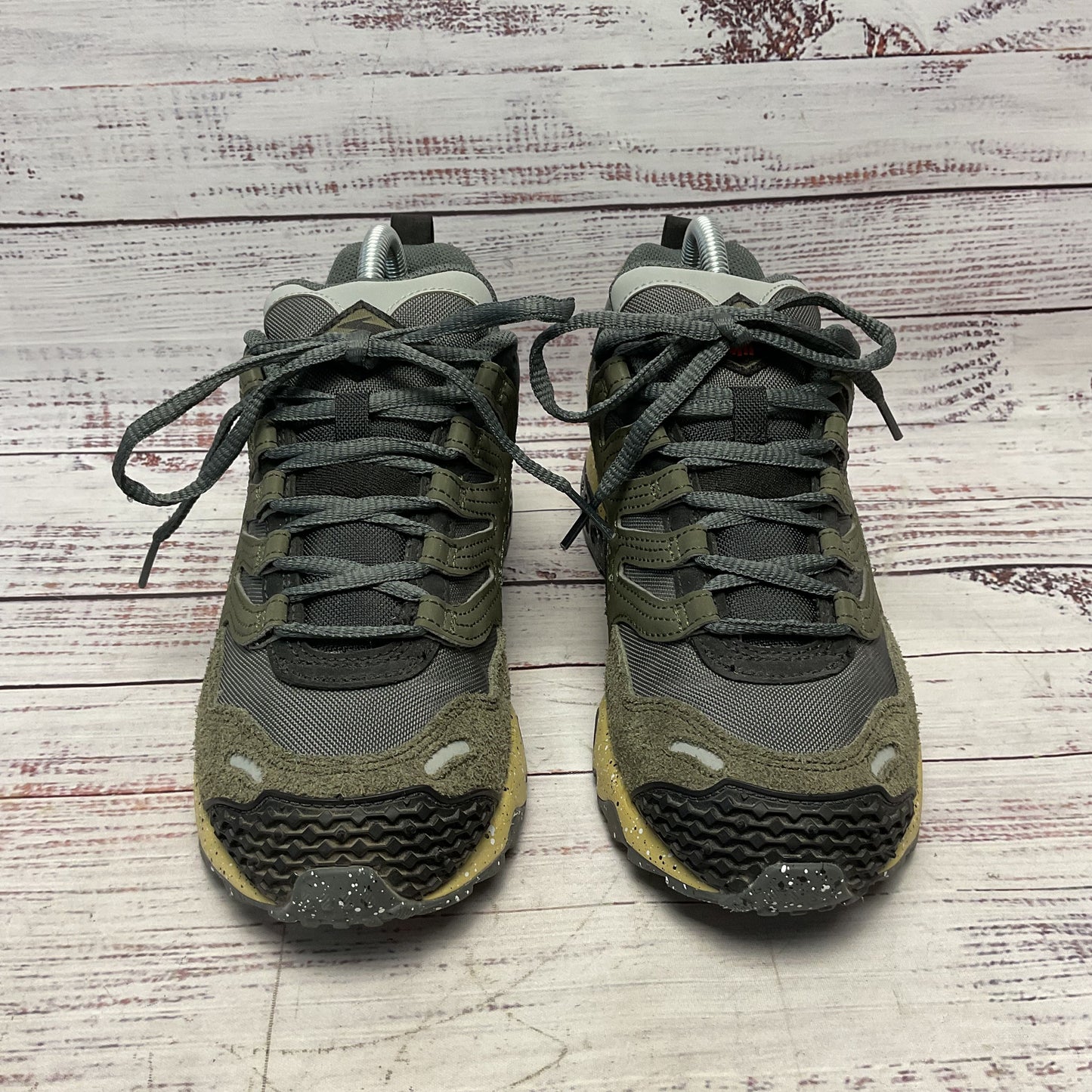 Nike X Undefeated Air Terra Humara Green Sneaker Athletic Shoe Men Size 6