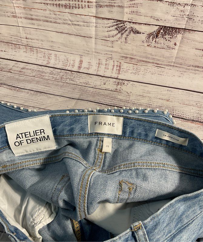 Frame Atelier of Denim Le Jane Crop Daylight Pearl Women's Size 28