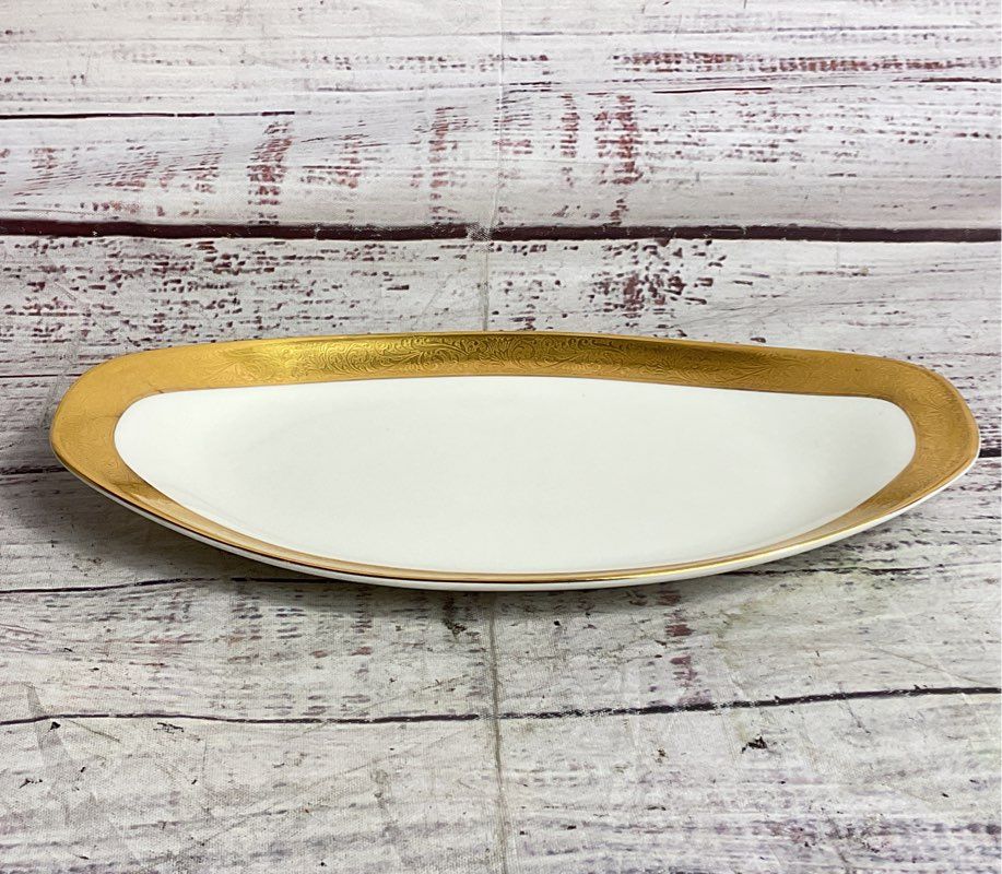 Mikasa Harrow Set of 4 Bone China Serving Pieces White Gold