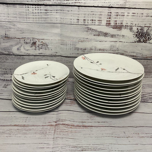 Thomas Germany Quince White Ceramic Desert Plate 6" Salad Plate 7.5" 24Pcs 12ea.