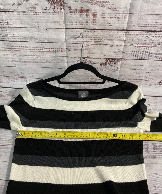 Vince Camuto Women's Long Sleeved Striped Sweater Dress Black/White Size S
