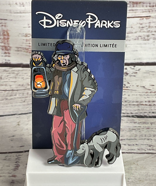 FigPin Disney Parks Haunted Mansion Grave Digger & Dog 2024