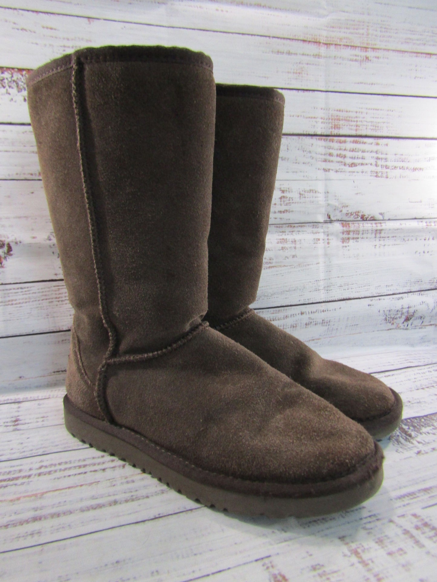 UGG Women's Brown Suede Shearling Boots Size 10
