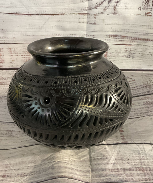 Handmade Barro Negro Rounded Bottom Vase Black