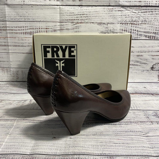 Frye Regina Dark Brown Leather Pump Heel Women's 6.5M in Original Box