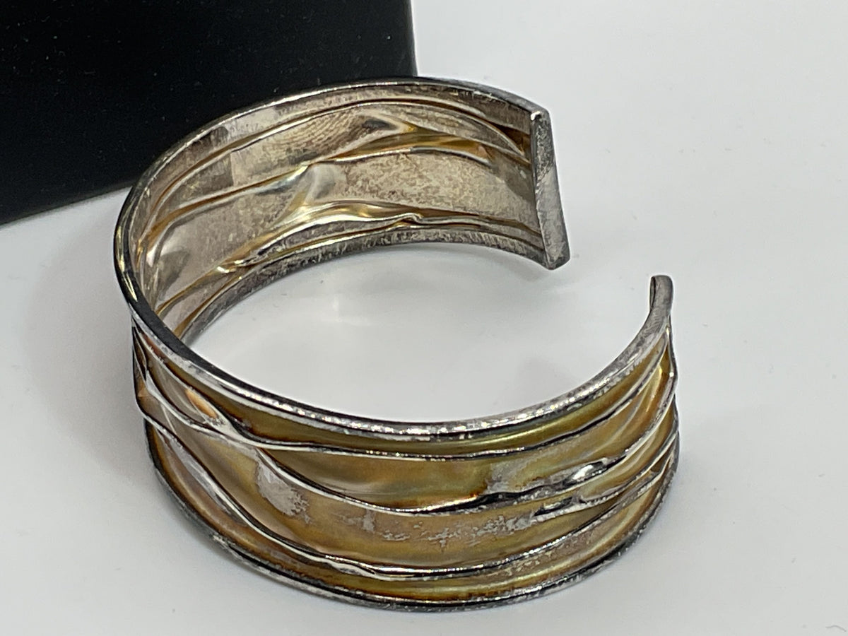 O'DALAIGH JEWELLERS Sterling Silver "Ripple In The Sand" Cuff Bracelet- 6.75"