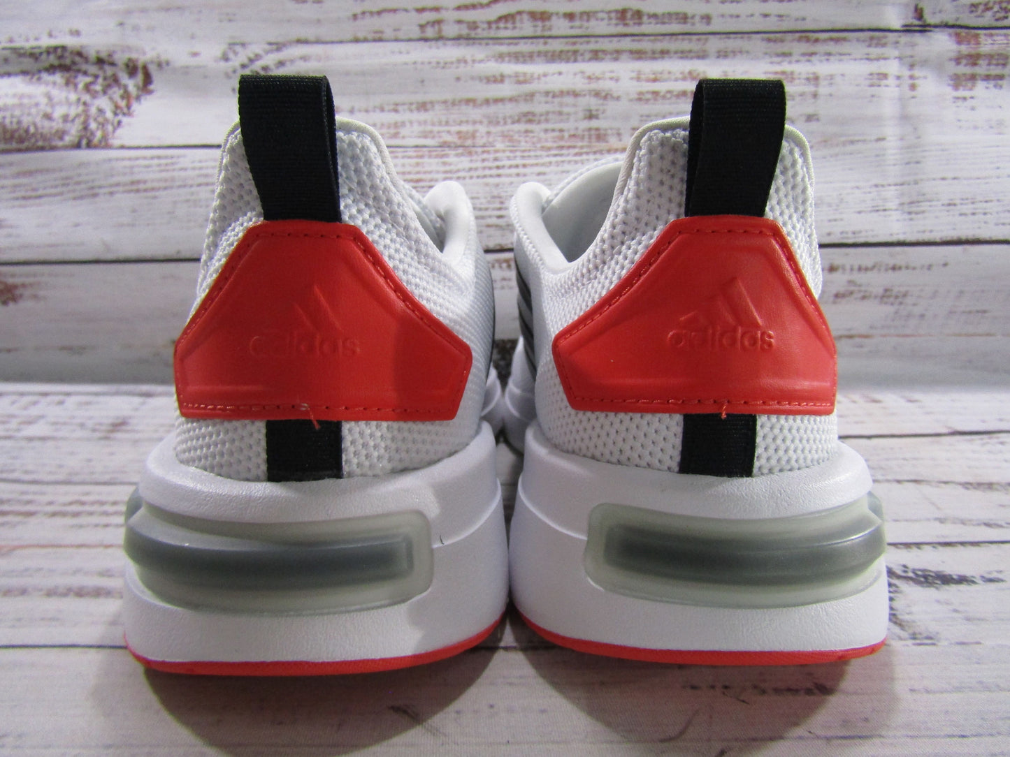 Adidas Racer TR23 Boy's White Low Top Sneakers Size 5 IG4925