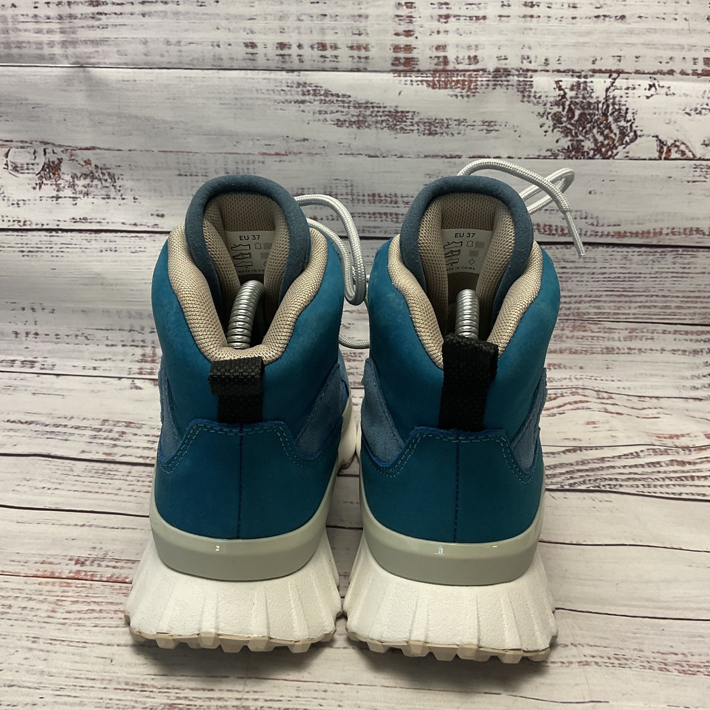 P448 Viking High Top Blue Suede High Top Sneaker Boot Women Size 6.5
