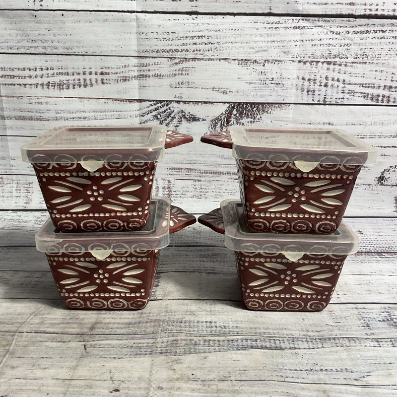 Temptations By Tara Set Of 4 Red Carved Old World 10 Oz Baker Dishes W/ Lids