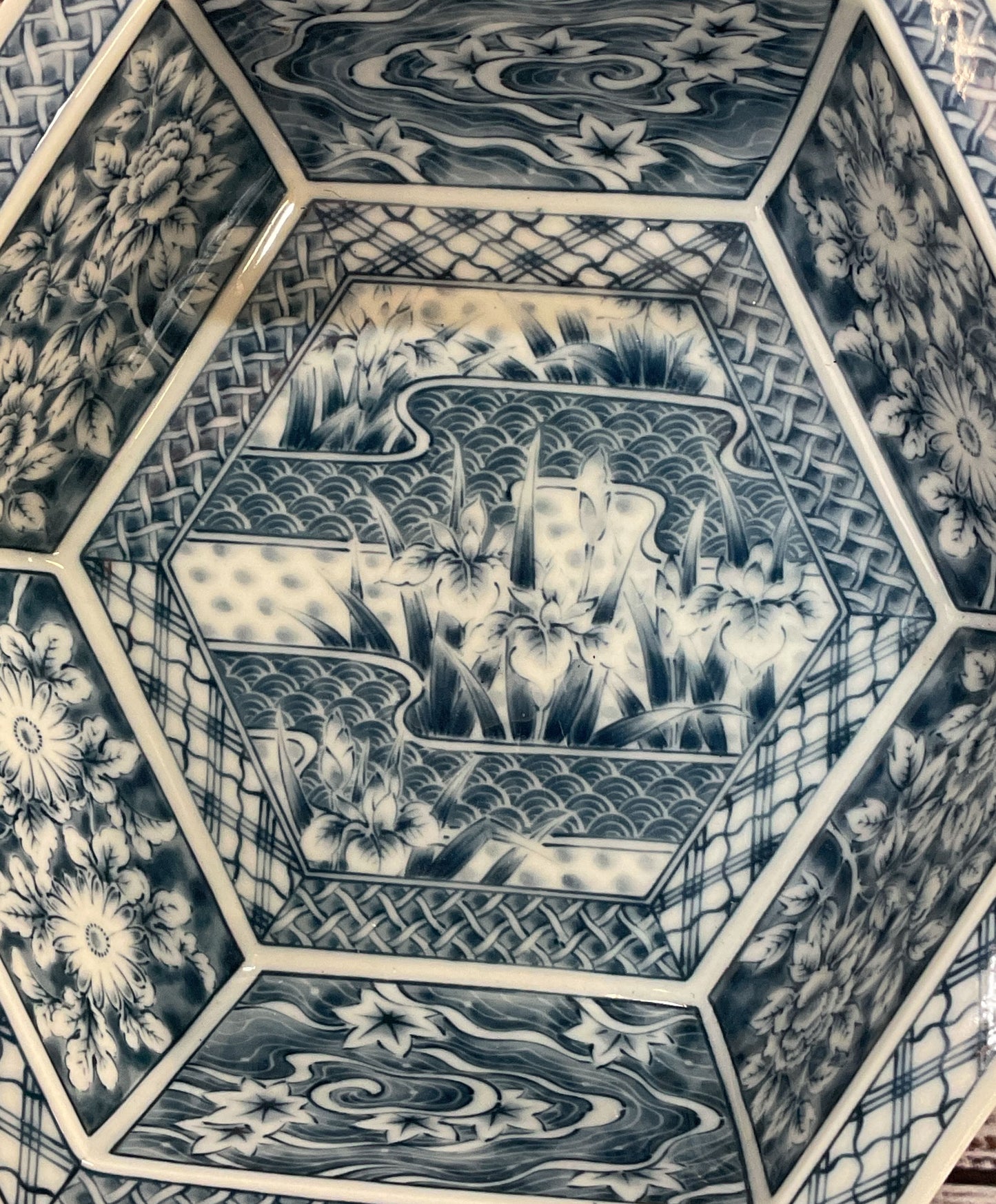 Fukagawa Japanese Chinoiserie Porcelain Macha Tea Ceremonial Bowl Blue White