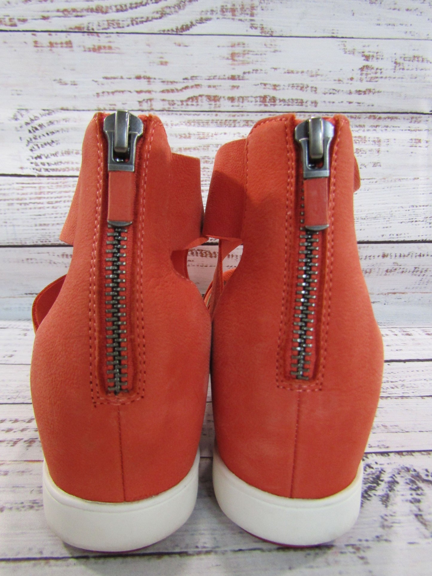 Eileen Fisher Tanelo Women's Orange Suede Sandals Size 7