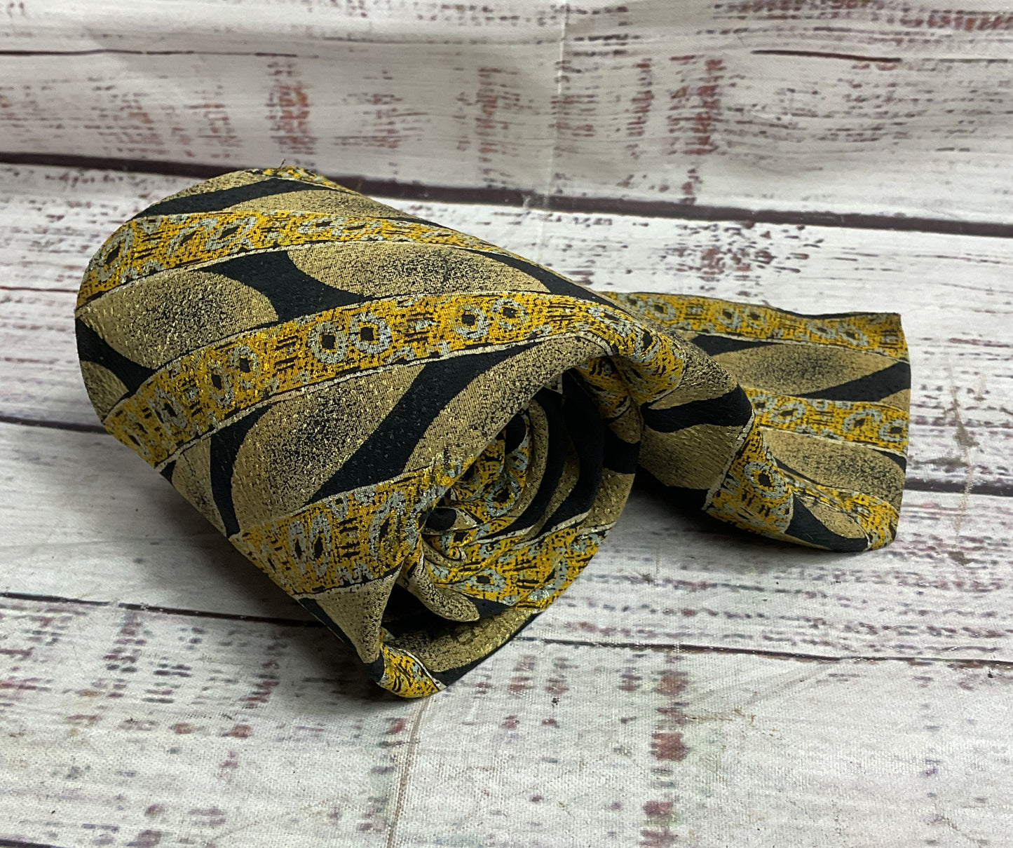 Brioni Striped Patterned Tie Multicolor OS