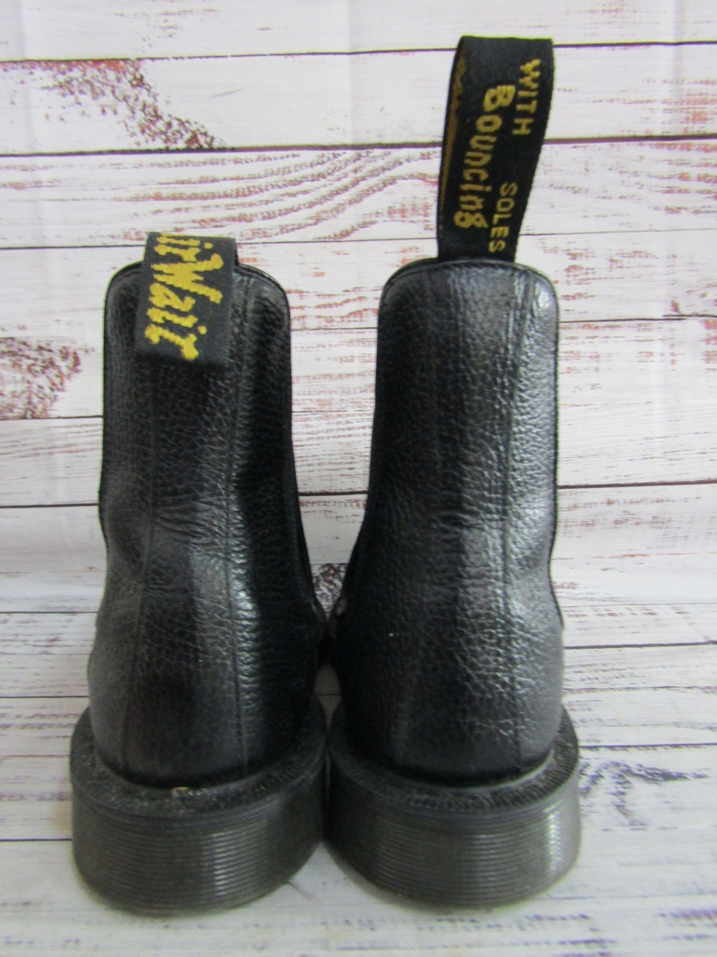 Dr. Martens Victor Men's Pebbled Black Leather Chelsea Boots Size 7