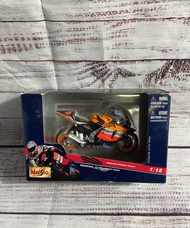 Maisto Repsol Honda RC211V Moto GP #4 Alex Barros 1:18 Diecast 2004