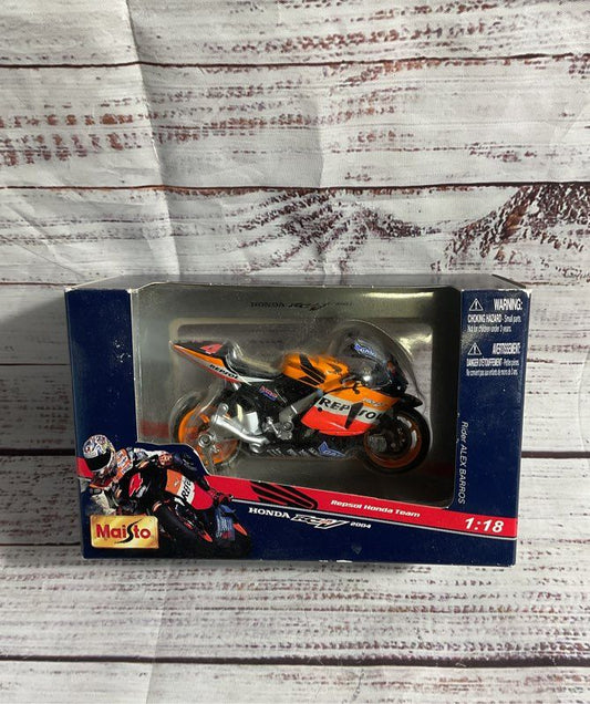 Maisto Repsol Honda RC211V Moto GP #4 Alex Barros 1:18 Diecast 2004