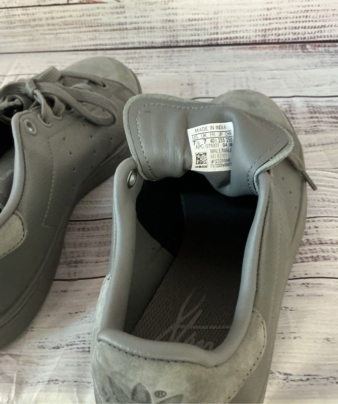 Men's Adidas Stan Smith Gray Sneakers Size 7.5
