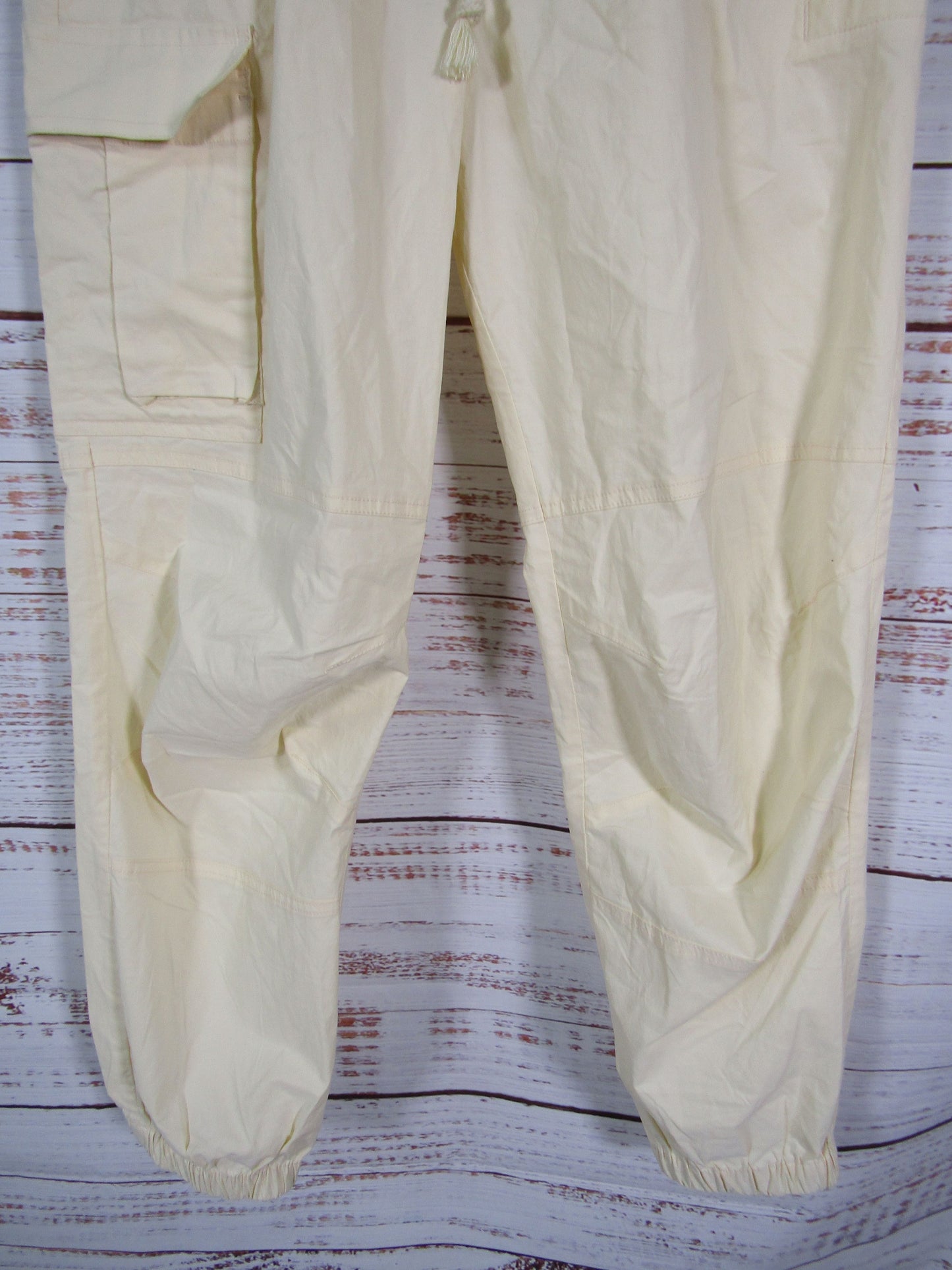 Sweaty Betty Quinn Women's Mirage White Cargo Pants Size M
