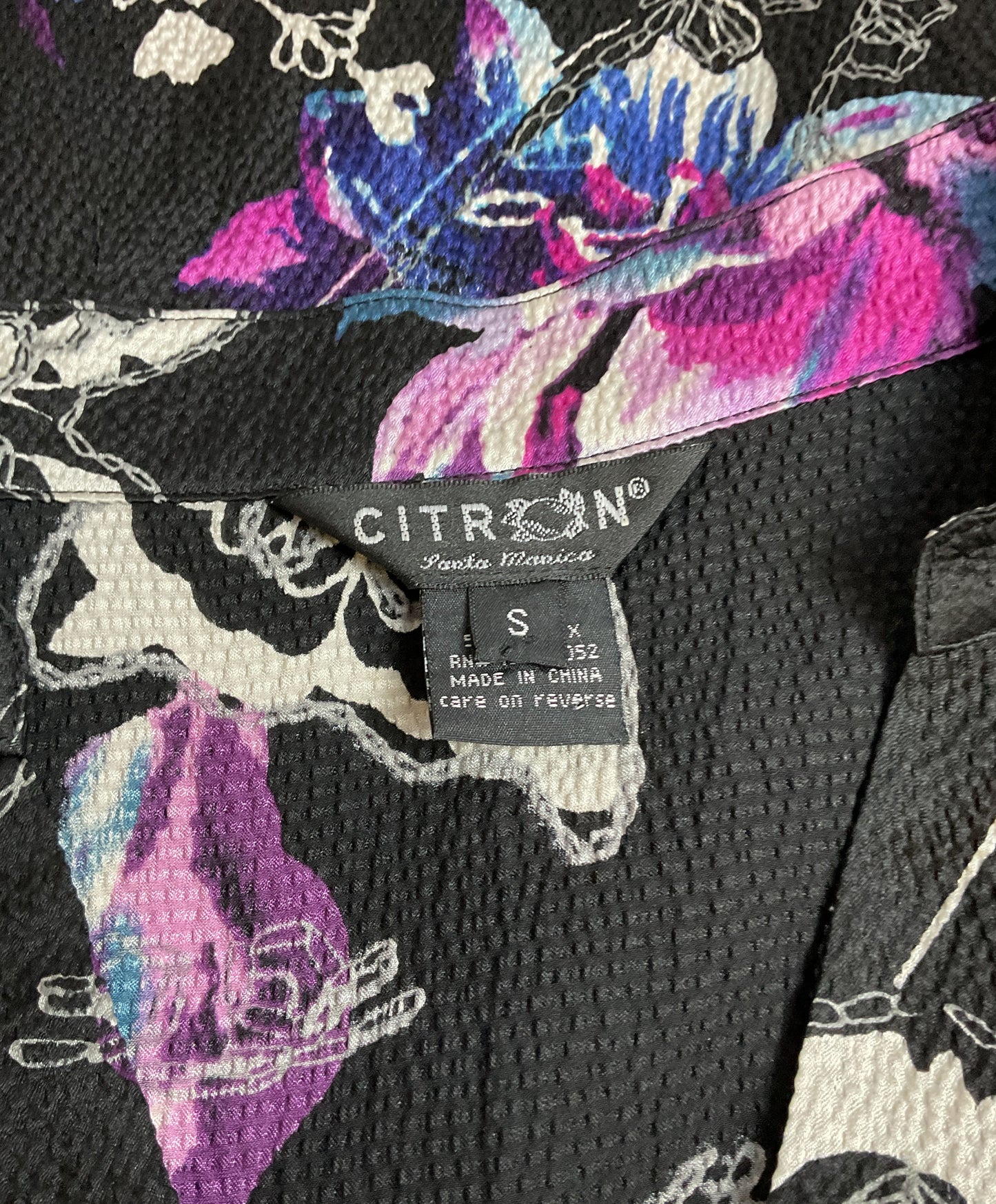 Citron Black Butterfly Button-Up Blouse 95% Silk - Size Small
