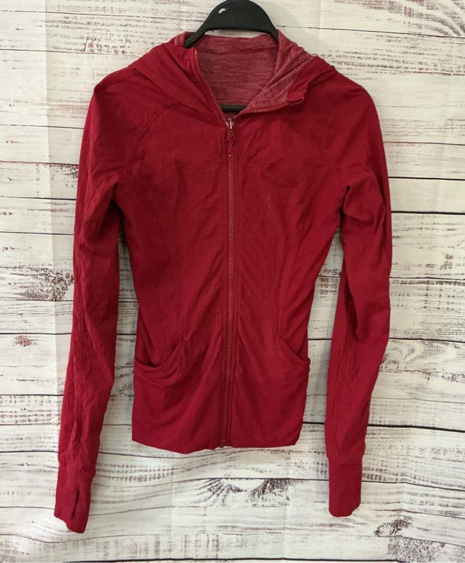Women's Lululemon Reversible Red Jacket Size 4