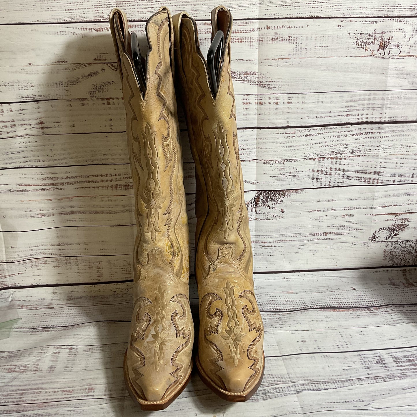 DAN POST Women's Tan High Cowboy Boots- SZ 9M (AS-IS- HAS STAINS)