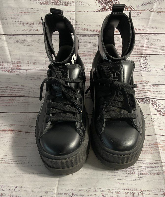 PUMA Fenty By Rihanna Black/White Ankle Strap Creeper Platform Sneakers Size 6