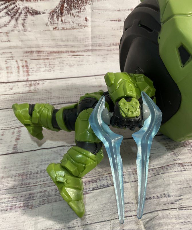 Funko Pop Jumbo Halo Master Chief #19 Energy Sword Grappleshot Vinyl Figure
