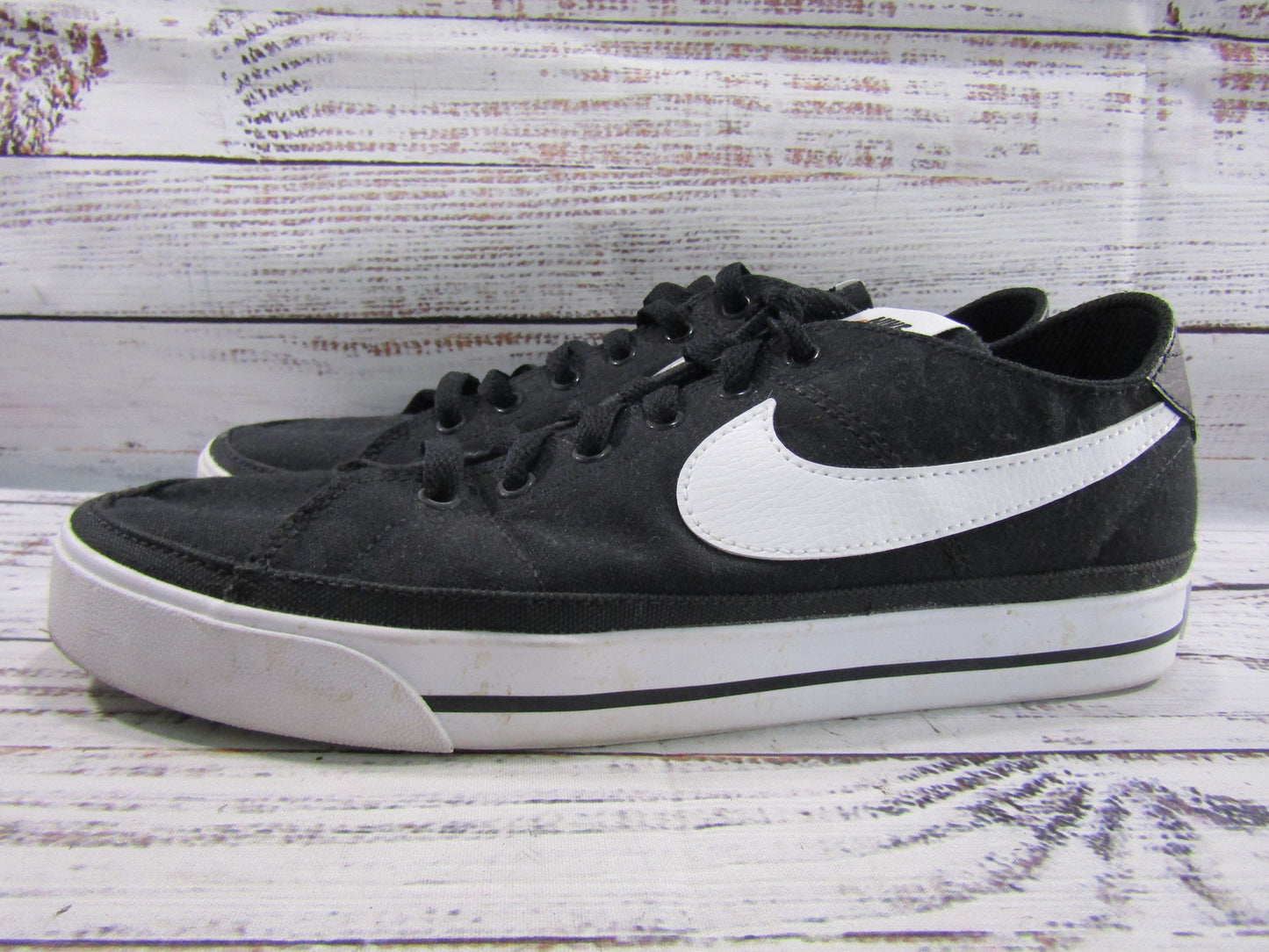 Nike Court Legacy Men's Black Low Top Canvas Sneakers Size 8 CW6539-002
