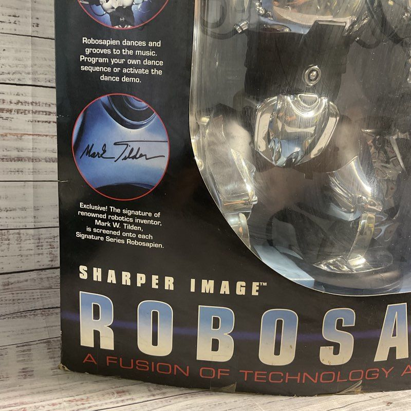 NOB Sharper Image Robosapien WW250 Chrome Mark W Tilden Signature Series, Remote
