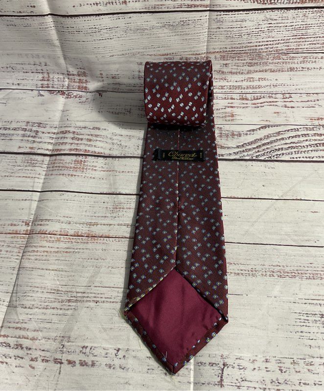 Charvet Place Vendome 100% Silk Men's Geometric Pattern Dark Red Tie France