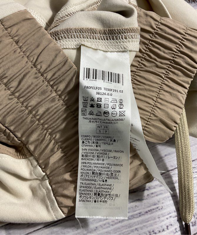 Eleventy Women's Cropped Jacket Hoodie Beige Size Small Made in Italy