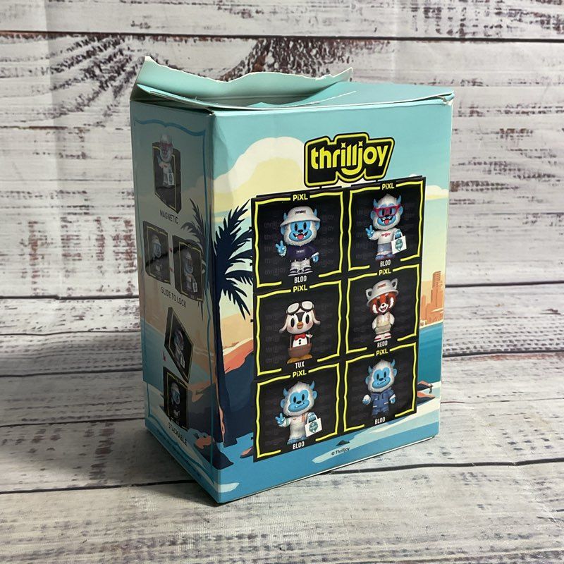 NOB Thrilljoy PiXL Bloo SDCC 2025 Exclusive Beach Theme Vinyl Figure W/ Display