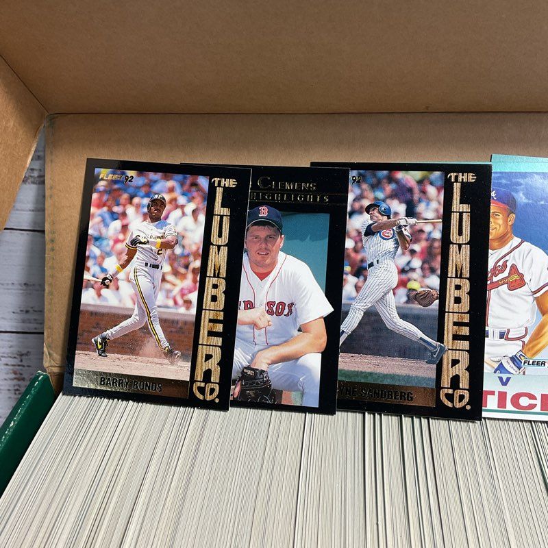 Lot Of ~700 Vintage Fleer 1992 Baseball Trading Cards In Box Griffey Sosa Bonds