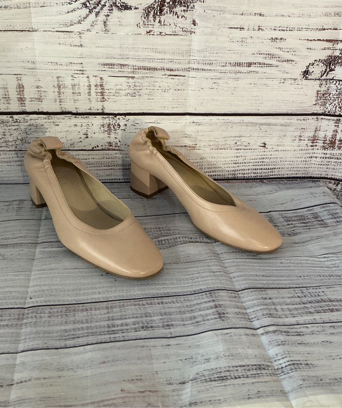 Women's Everlane Beige Pumps Size 6.5