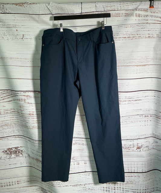 Men's Lululemon Navy Blue Pants Size 38