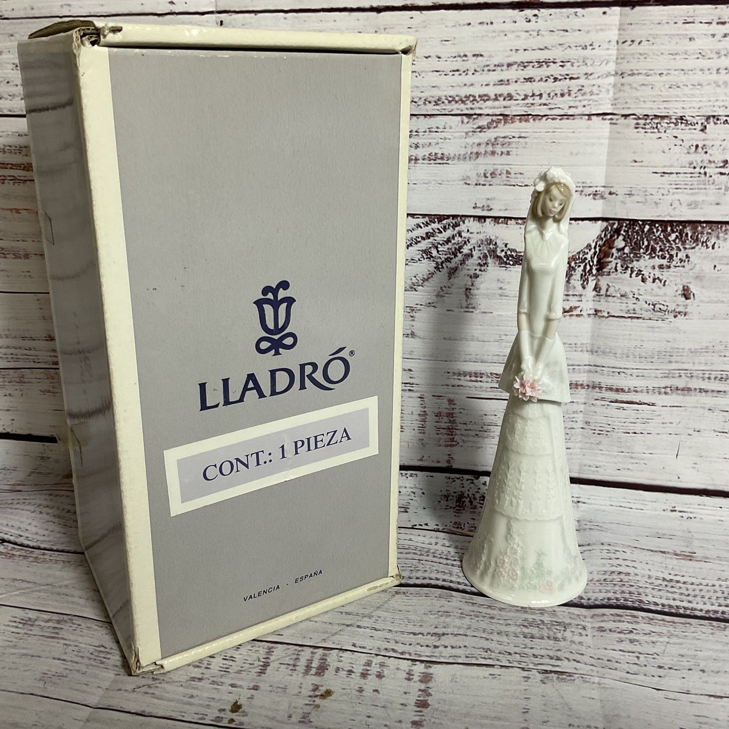 VTG. LLADRO Bridal Bell Porcelain Figurine- 8.25"